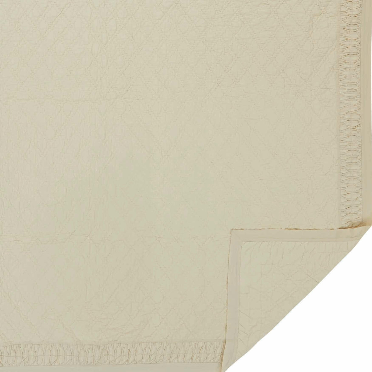 Adelia Creme Twin Quilt 68Wx86L VHC Brands