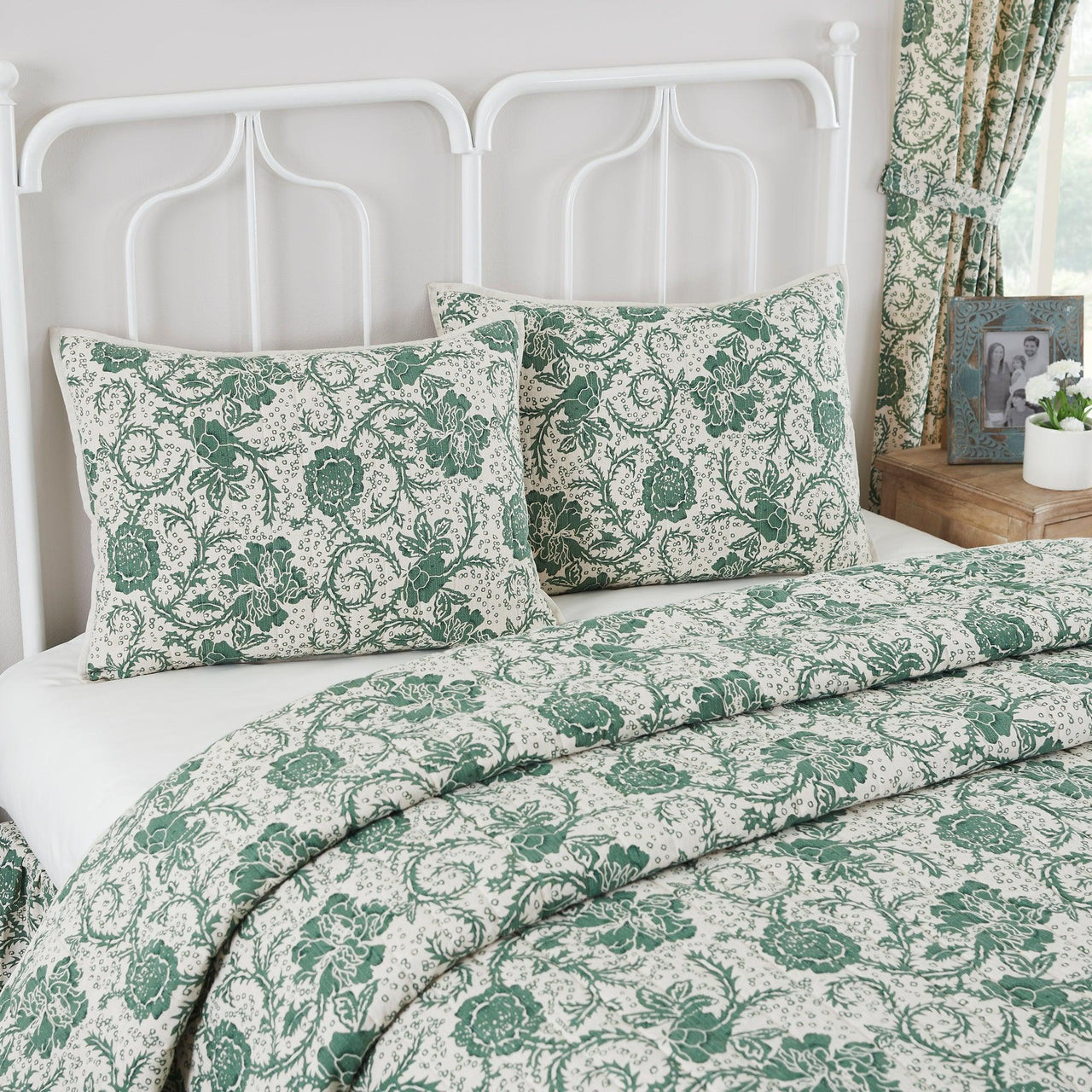 Dorset Green Floral Standard Sham 21x27 VHC Brands - The Fox Decor