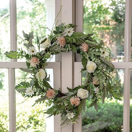 Mixed Antiqued Daisy & Rose Wreath