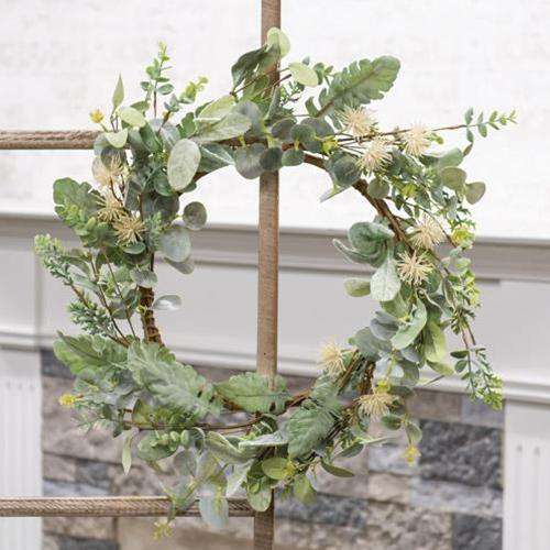 Aberdeen Sea Holly Wreath, 20" - The Fox Decor