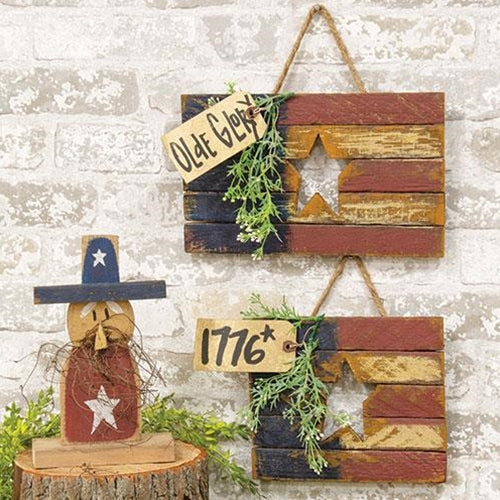 Distressed Lath Flag w/Star Cutout & "1776" Tag
