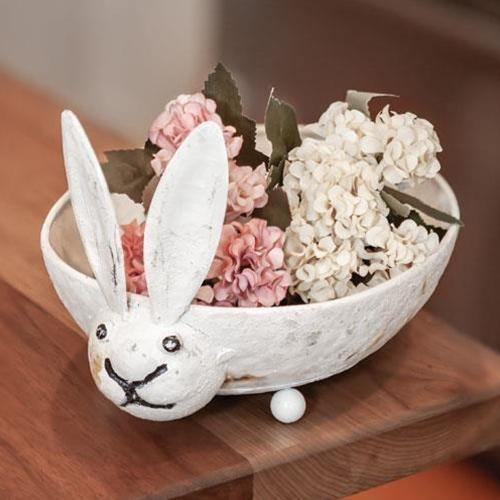 Distressed Bunny Dish - The Fox Decor