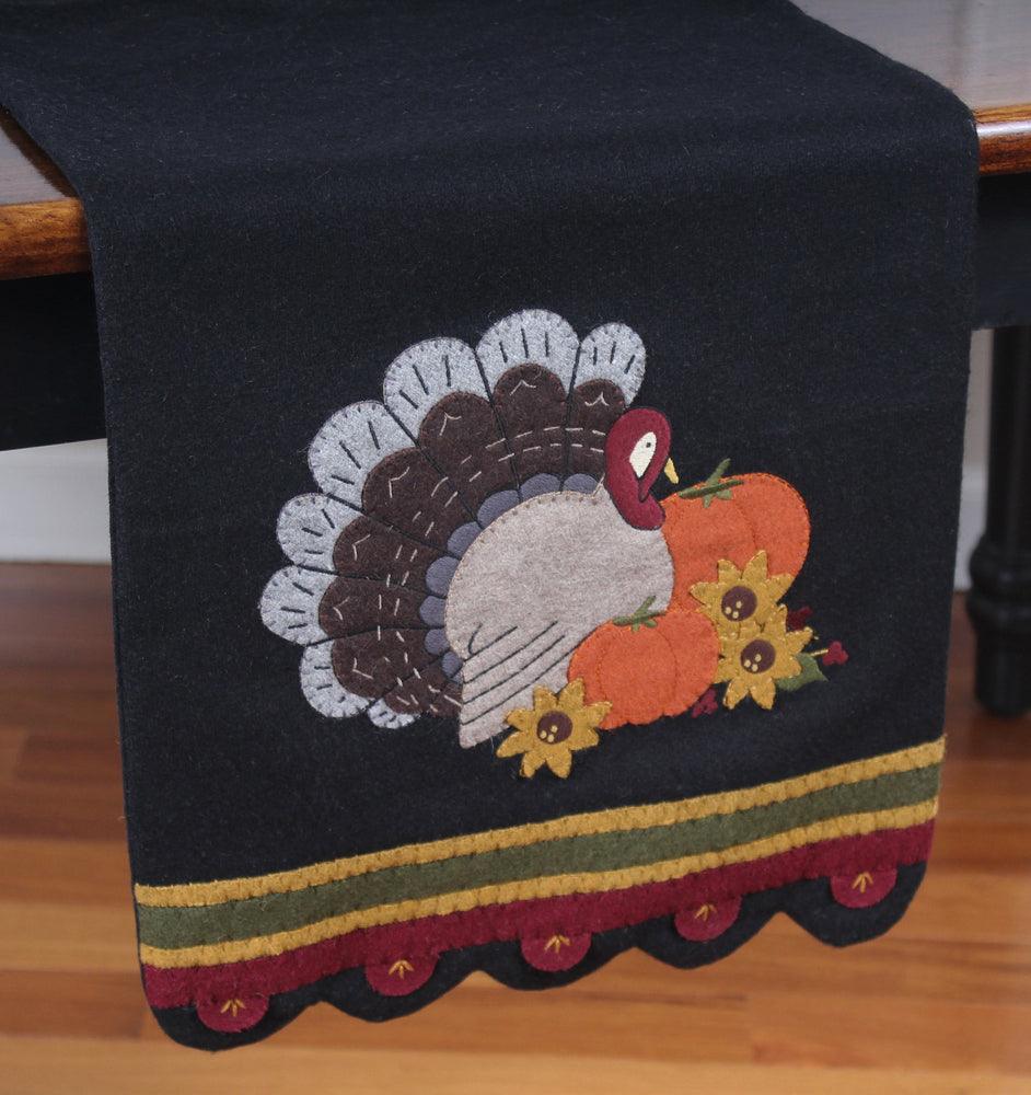 Turkey Time Black Table Runner TR022019 - The Fox Decor