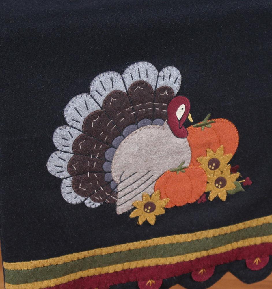 Turkey Time Black Table Runner TR022019 - The Fox Decor