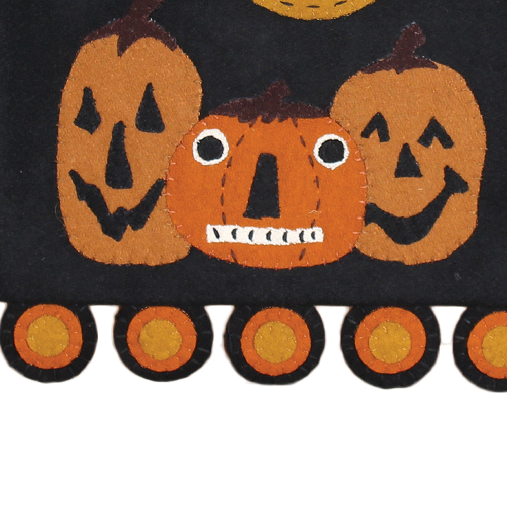 The Owl Knows Table Runner TR840005