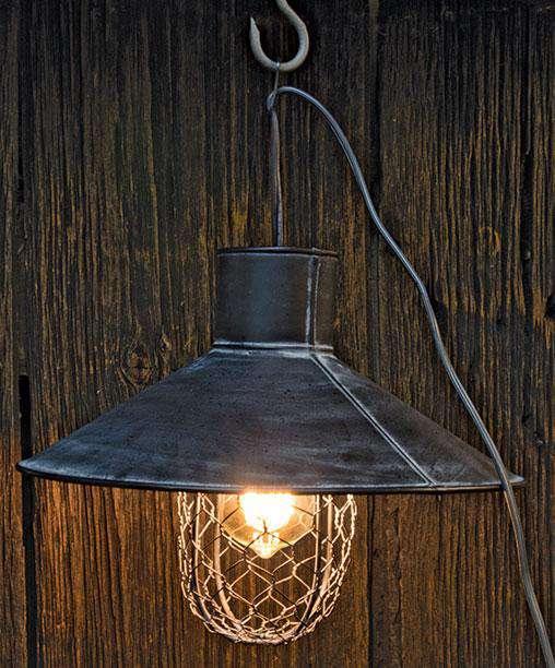 Black Metal Lamp w/ Wire - The Fox Decor