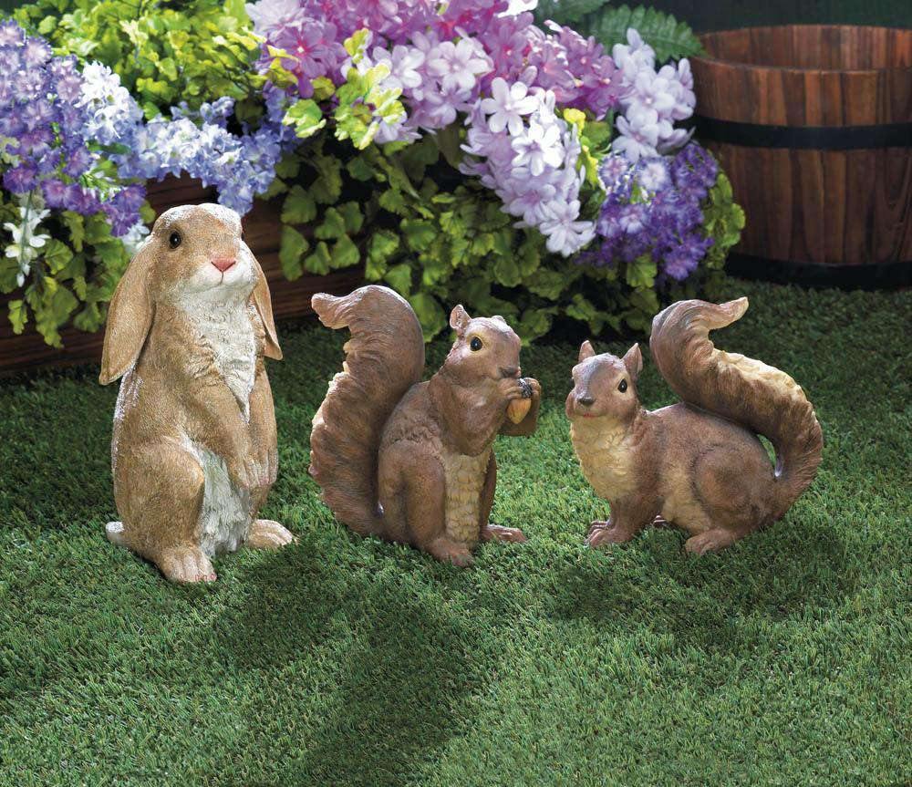 Curious Squirrel Garden Statue - The Fox Decor