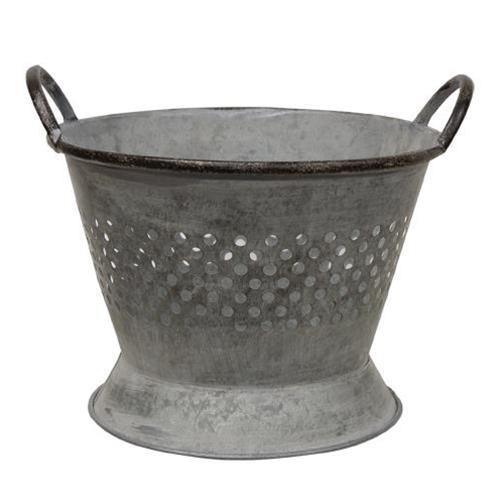 Weathered Tin Colander - The Fox Decor