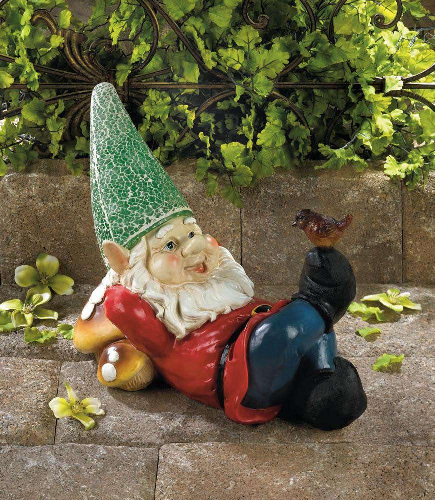 Lazy Gnome Solar Garden Statue - The Fox Decor