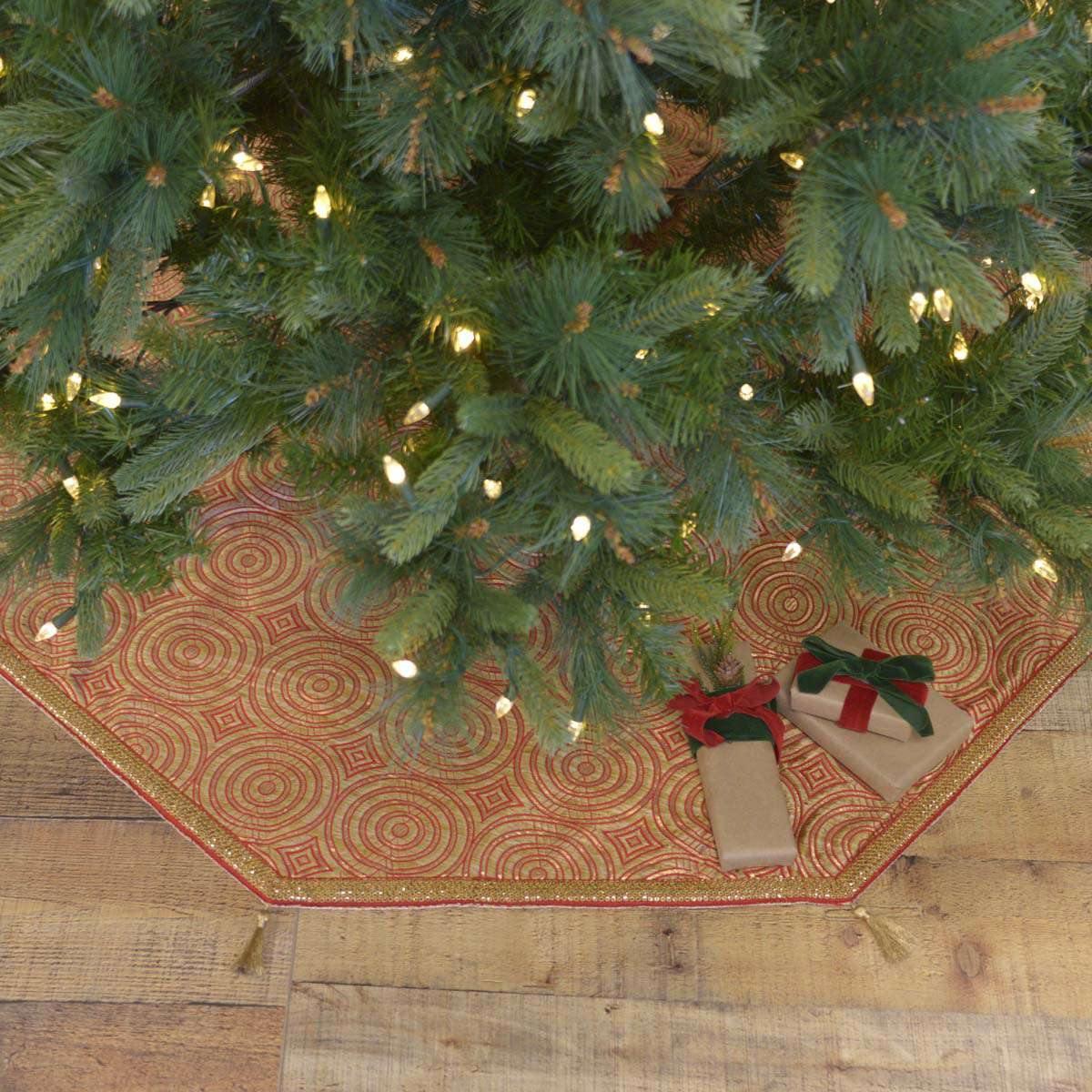 Soleil Tree Skirt 48